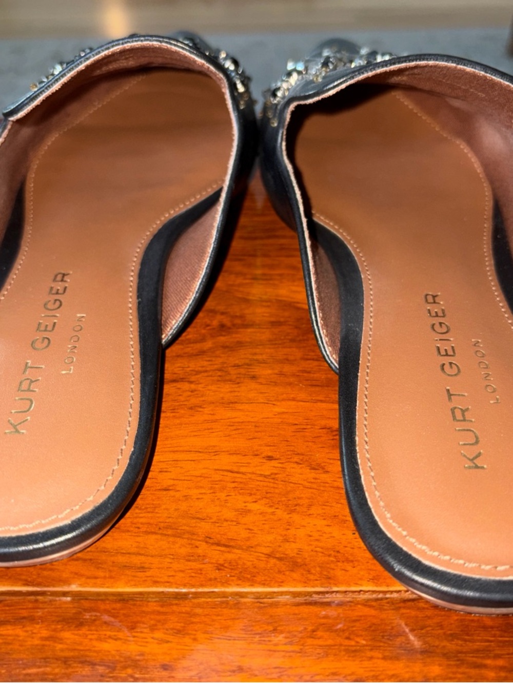 Kurt Geiger - Picture 3 of 4